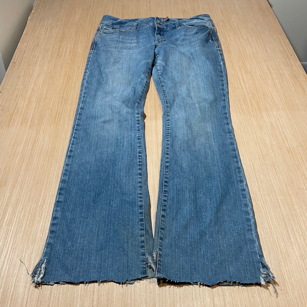 Aeropostale Hailey Jeans Women 13/14 Long Skinny Flare Low Rise Medium Wash Y2K
